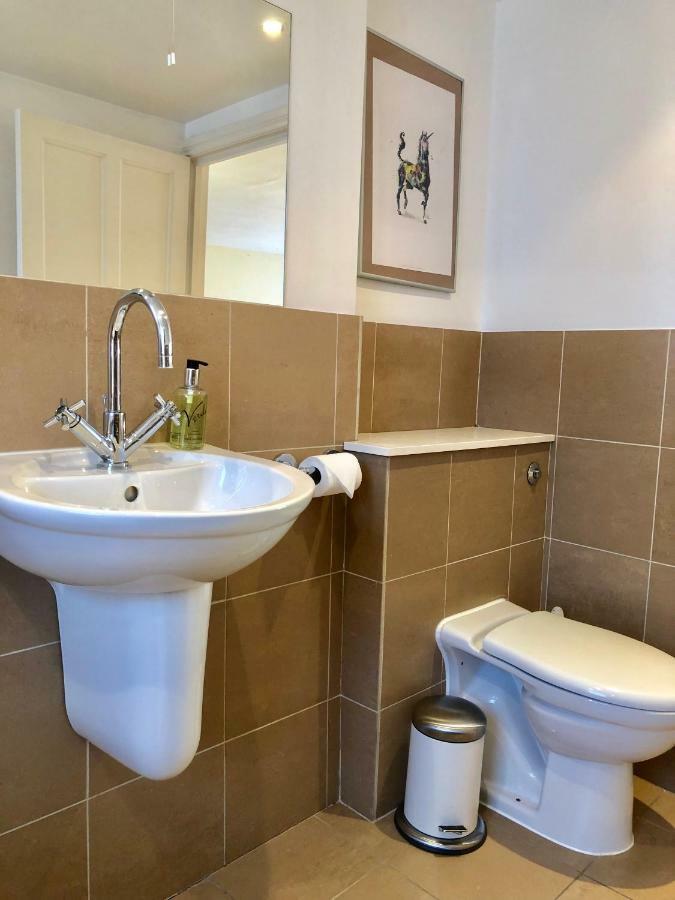 Buckingham Palace View Apartment ลอนดอน ภายนอก รูปภาพ